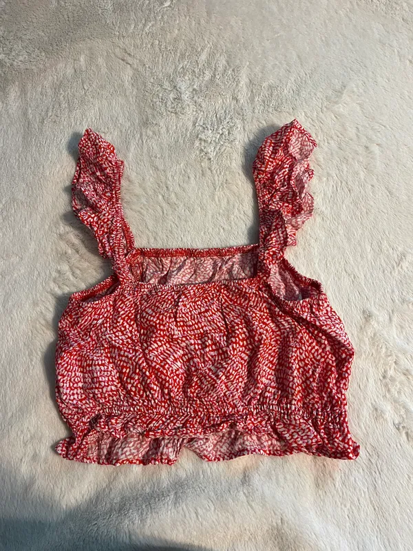 red and white cropped tank top - Image 3