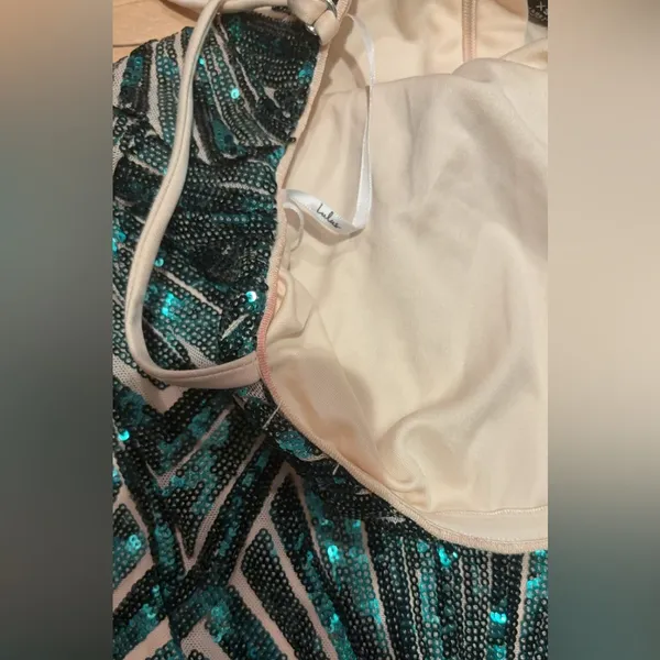 Lulu’S Lost In Your Eyes Teal Sequin Bodycon Mini Dress - Image 7