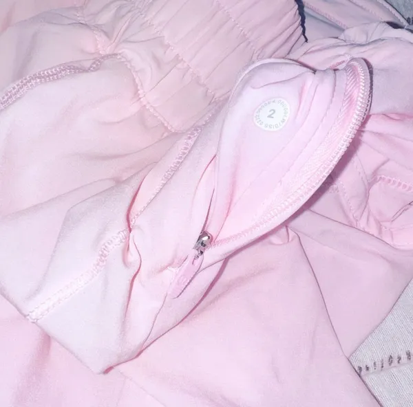 Lululemon Track That Shorts 3” Strawberry Milkshake 🎀🍓 - Image 4
