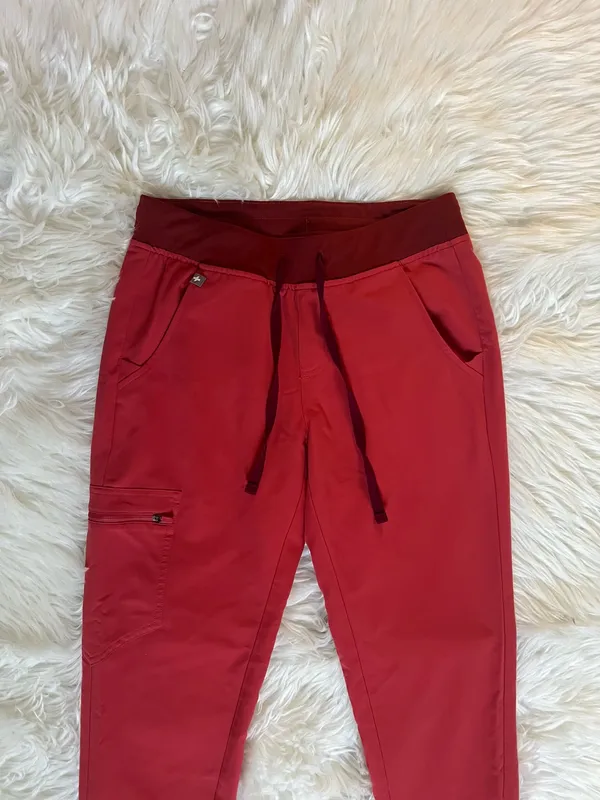 Figs Zamora Women's Jogger Pants - Image 4