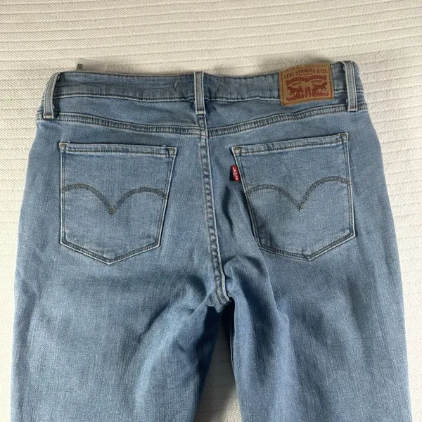 Women’s Levi’s 711 Skinny Ankle Jeans Distressed Light Wash Raw Hem Size 30x27 - Image 10