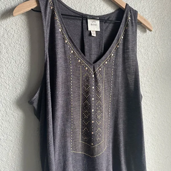 🩶Knox Rose Charcoal Grey and Good Sparkle Embellished V-neck Tank Top - Image 2