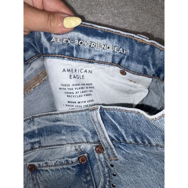 american eagle ex boyfriend jeans studded detail size 8 - Image 4