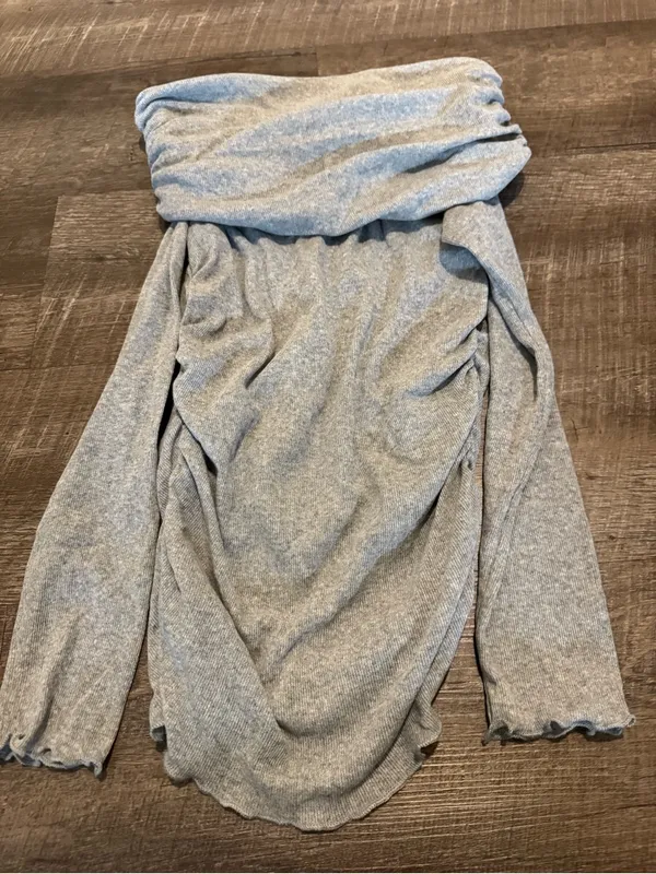 Zara Off-Shoulder Long Sleeve Sweater - Light Gray - Image 4