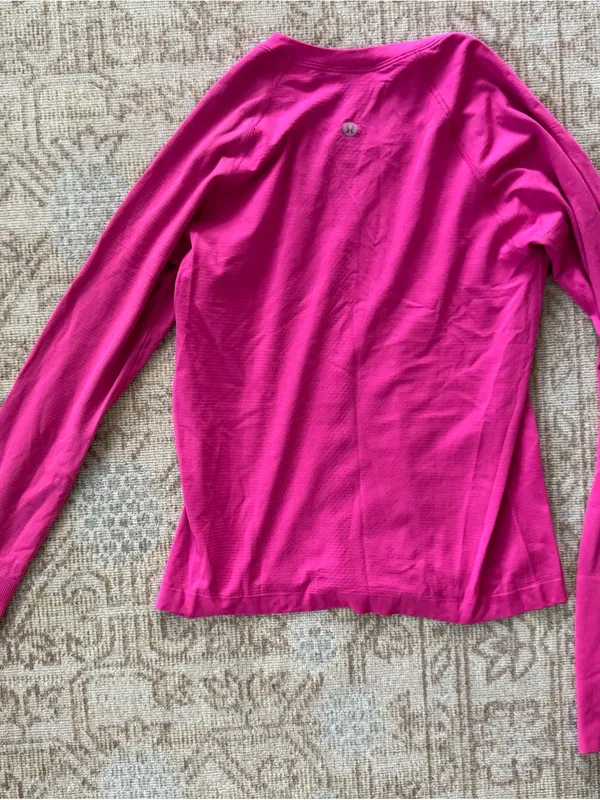 Lululemon Swiftly Tech Long-Sleeve Shirt 2.0 *Race Length in Sonic Pink - Image 3