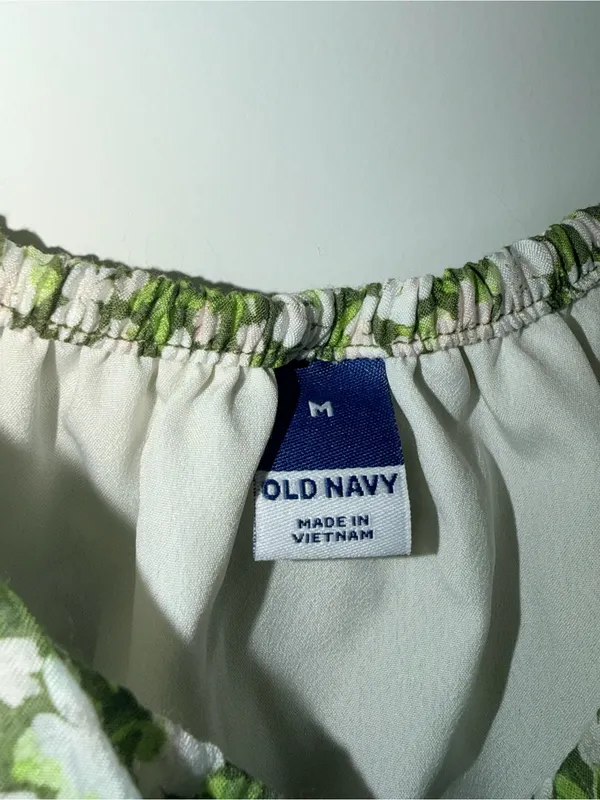 Old Navy Green Floral Ruffle Strap Tank - Image 3