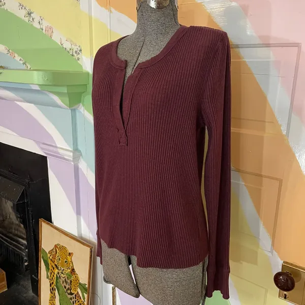 Aerie Fireside Long Sleeve Henley T-Shirt Ribbed Top in Maroon Sz XL 💕🎀 - Image 3