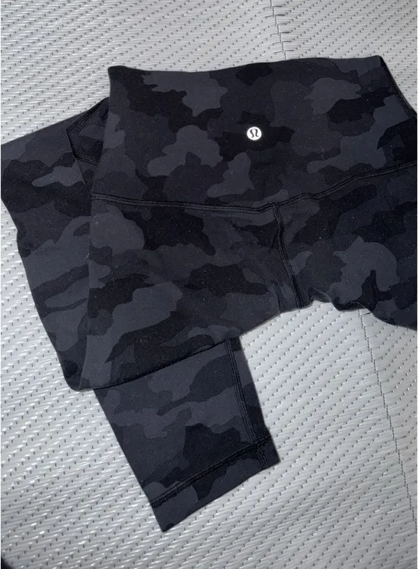 Lululemon Camo Leggings Align - Image 3