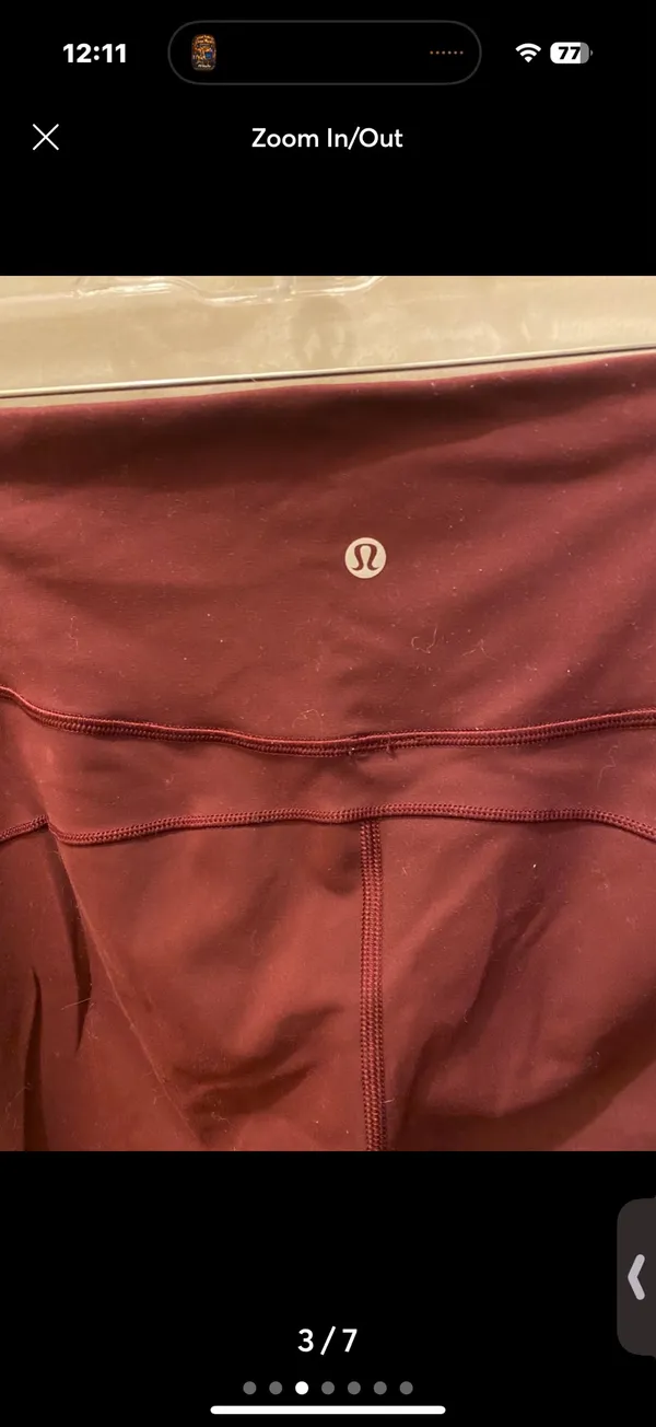 (10) Lululemon leggings - Image 4