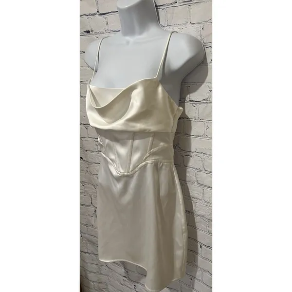 NWT Zara satin corset white Silky Mini dress Spaghetti Strap size small - Image 4