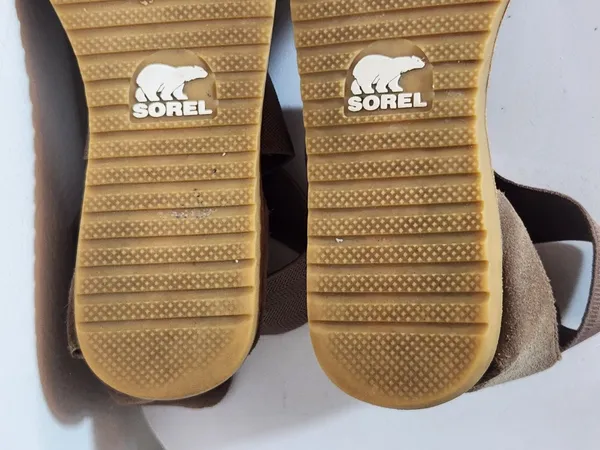 Sorel Ella Brown and Gold Slip On Sandals Leather and Elastic Straps Size 9.5 - Image 8