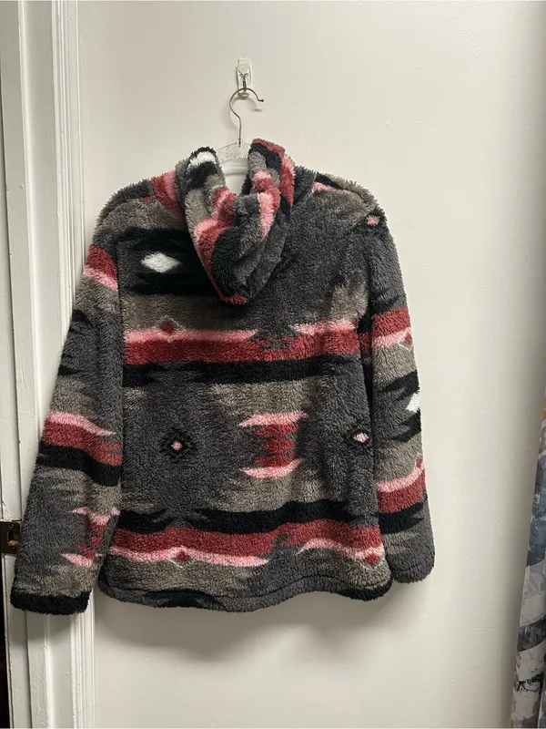 Daisy Fuentes Gray & Pink Aztec Sherpa Hoodie - Image 2