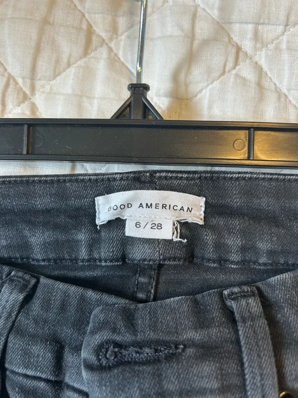 Good American Jeans - Image 3
