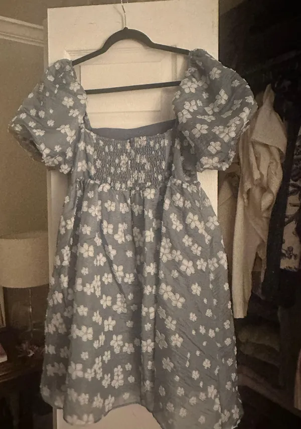 Boutique Dress Size L - Image 2