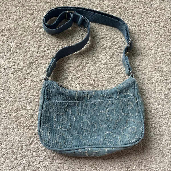 Wild Fable Blue Mini Bag Crescent Style - Image 4