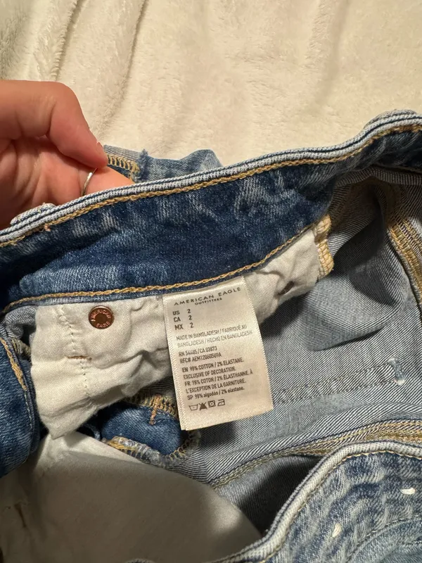 American Eagle Jean Shorts - Image 3