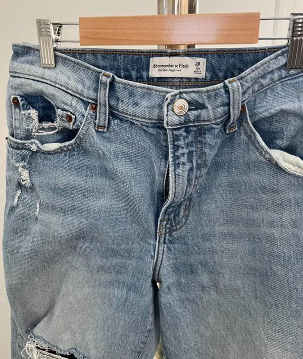 Abercrombie Mid-Rise Boyfriend Jeans - Image 5