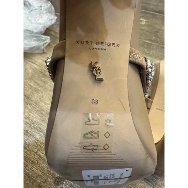 KURT GEIGER LONDON PRINCELY CAMEL LEATHER FLAT EMBELLISHED STRAP Size 38 US 7.5 - Image 8