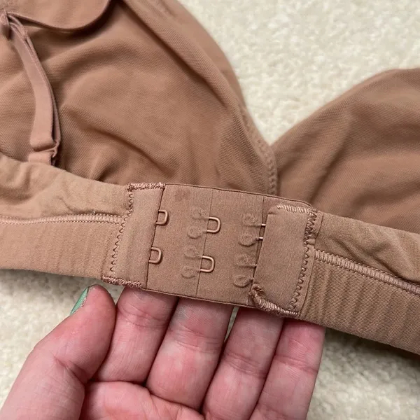 SKIMS: Ochre Bralette - Image 7
