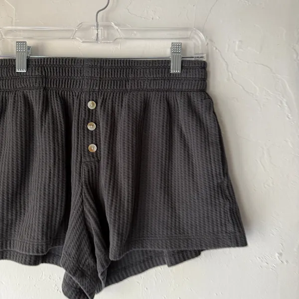 Old Navy Dark Grey Waffle‎ Knit Button Front Lounge Shorts Size M - Image 2