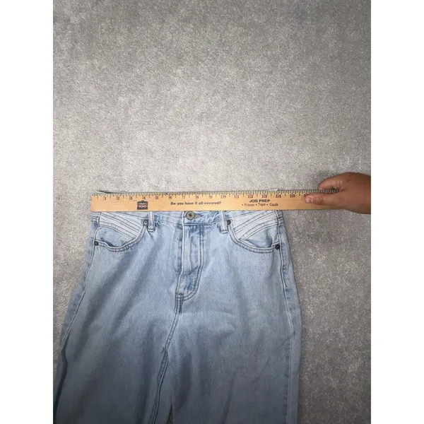 kancan wide leg jeans‎ light wash pocket details 7/27 - Image 5