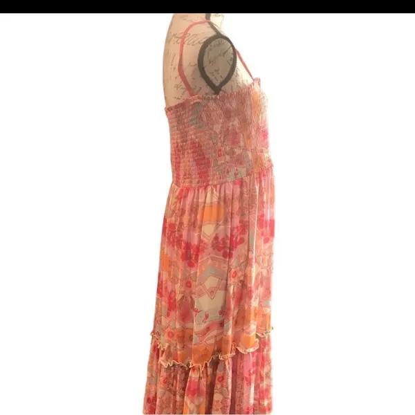 Elegant Pink Floral Midi Dress - Image 9