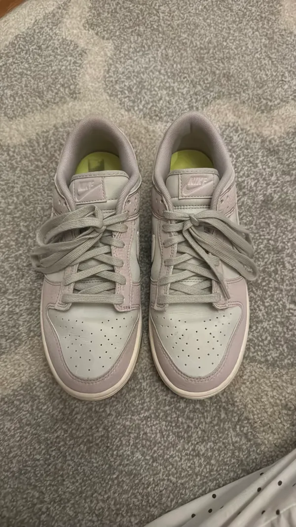 Nike Dunks - Image 6