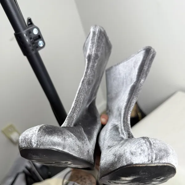 Free People Cecile Ankle Boot in Silver Grey Velvet Sz 9.5 - Image 13