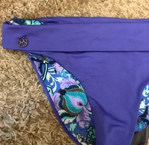 Reversible Bikini Set - Image 4