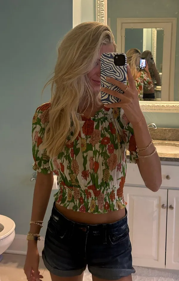 Olivia James Top Size XS - Image 2