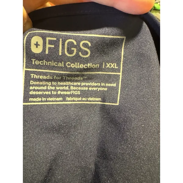 Figs Scrub Top Womens Medium Casma Three Pocket Technical Collection Navy Blue‎ - Image 4