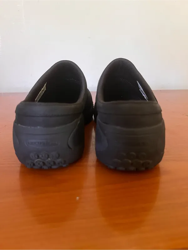 Merrell Women’s Encore 2 AC + Moc black mules clogs size 7.5 - Image 4