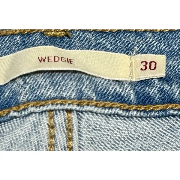 Levi's Premium Wedgie High Rise Tapered Jeans Women's Size 30 Light Wash NWT - Image 6