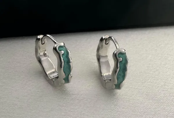 Green Ripple Small Hoop Earrings for Men Women Streetwear Hip Hop Unisex Style - Image 2