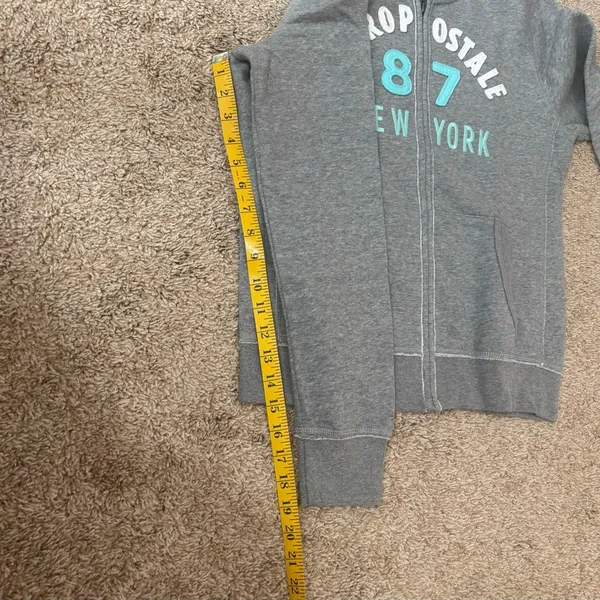 Aeropostale Women’s Grey Hoodie Sweatshirt - Image 7