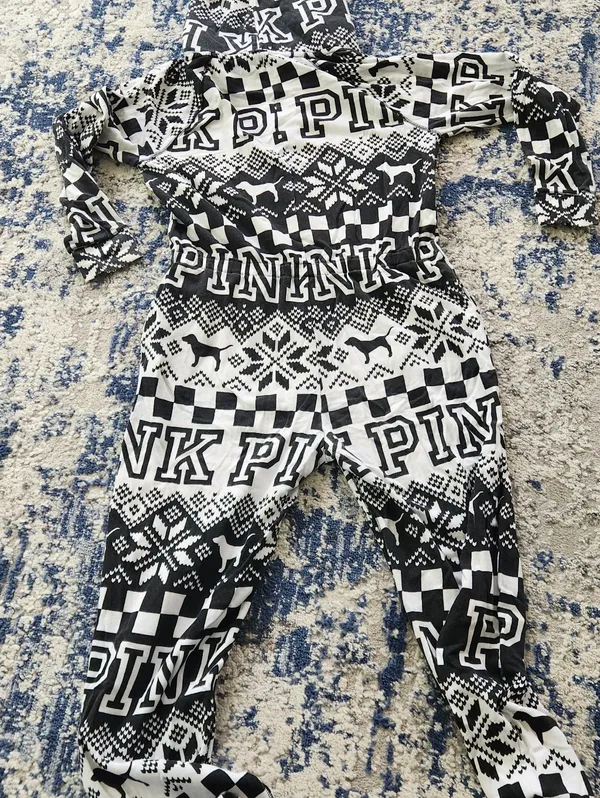Victoria's Secret Pink Onesie Pajamas Size M - Image 4