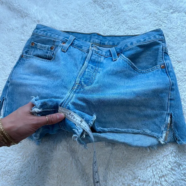 Levis 501 HR Cut Off Denim Shorts 28 Boho Festival Beach Indie Summer Resort - Image 4