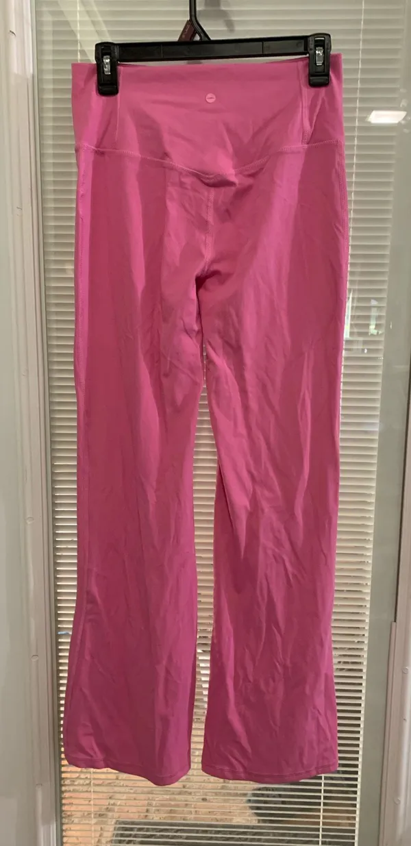 Ladies Sz med Avia activewear pants - Image 2