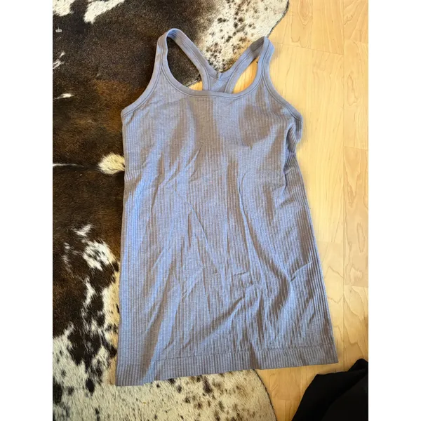 LULULEMON Ebb to Street Tank Top Light Support Size 4‎ - Image 2