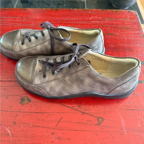 Finn Comfort Women's Leather Lace-Up Sneakers in Dark Brown $69-$424 Germany - Image 2