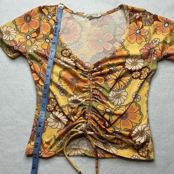 Pie In The Sky Floral Ruched Front Crop Top Womens Small Yellow Retro 70s V-Neck - Image 4
