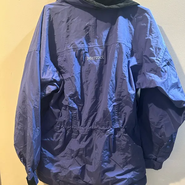 Marmot Women's Purple Ski Jacket - Image 6