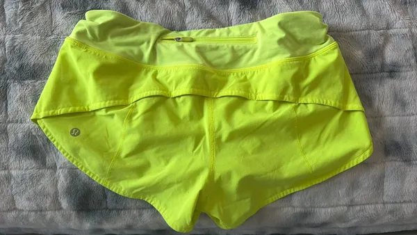 Lululemon Speed Up Shorts - Image 3