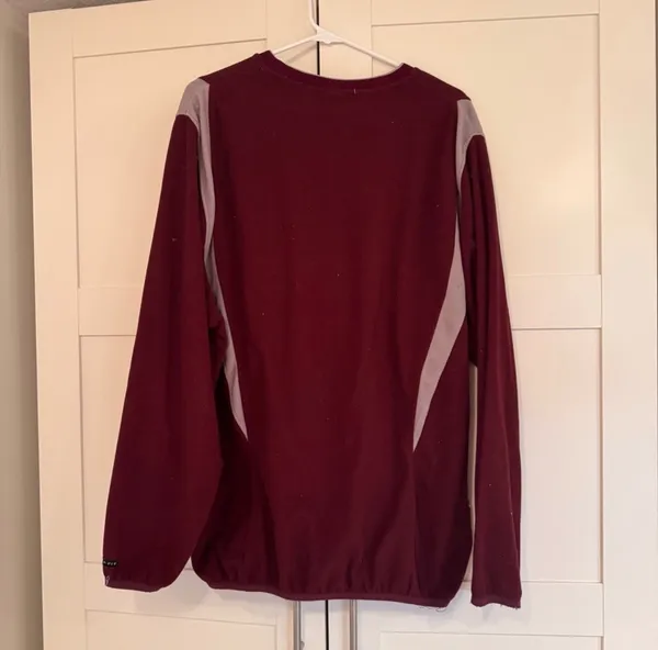 Nike Minnesota gopher baseball sweatshirt - Image 2
