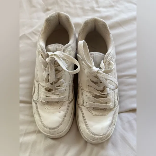ZARA Classic White Sneakers - Image 4