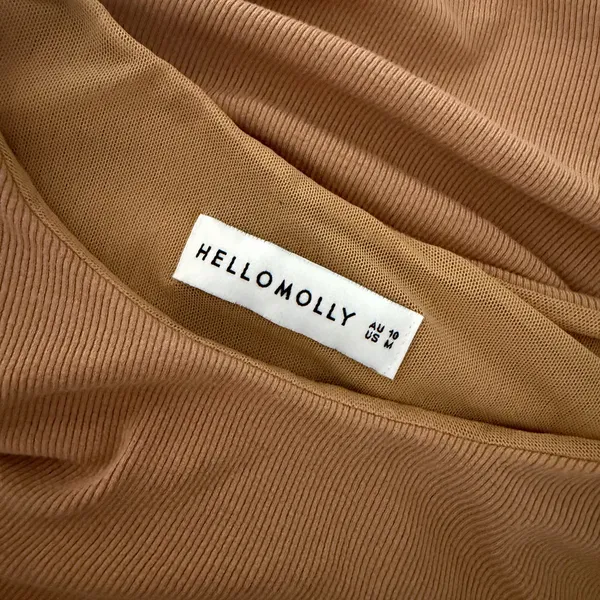 HELLO MOLLY Ribbed Knit Bodycon Ruched Tan Brown Midi Dress Sz M - Image 7