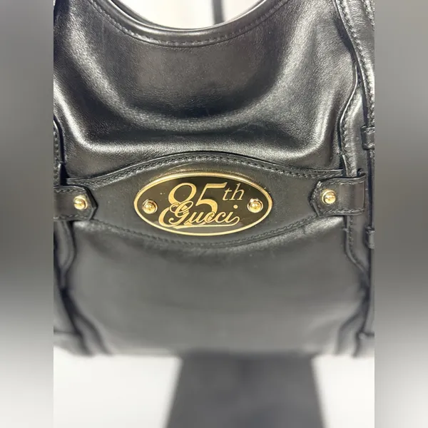 GUCCI Vintage BLACK LEATHER 85TH ANNIVERSARY GG MONOGRAM HOBO BAG - Image 15