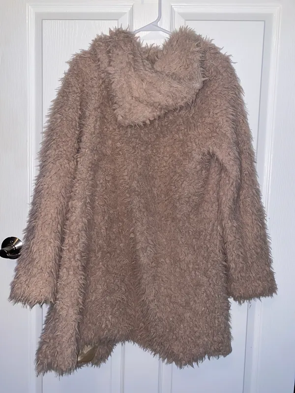 Amazon Faux Fur Jacket With Hood - Image 2
