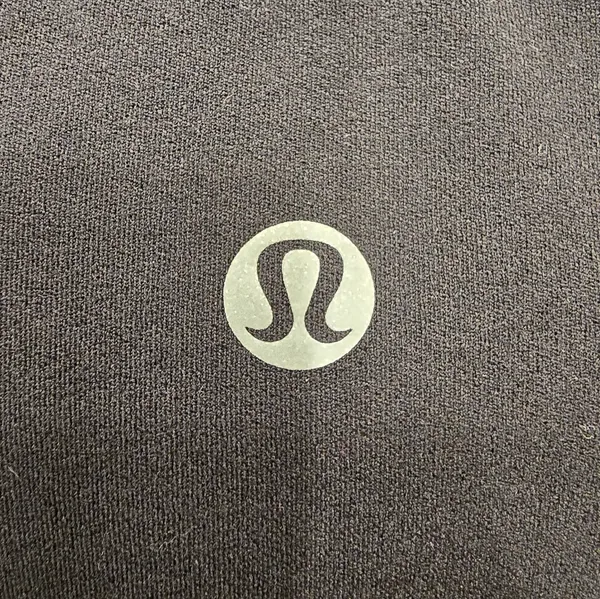 Lululemon Arise Cropped Long Sleeve Black PTP 17" - Image 7