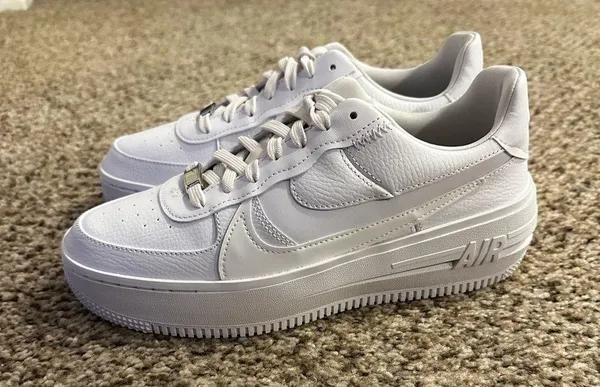 Nike Air Force one platform size 8.5 - Image 2
